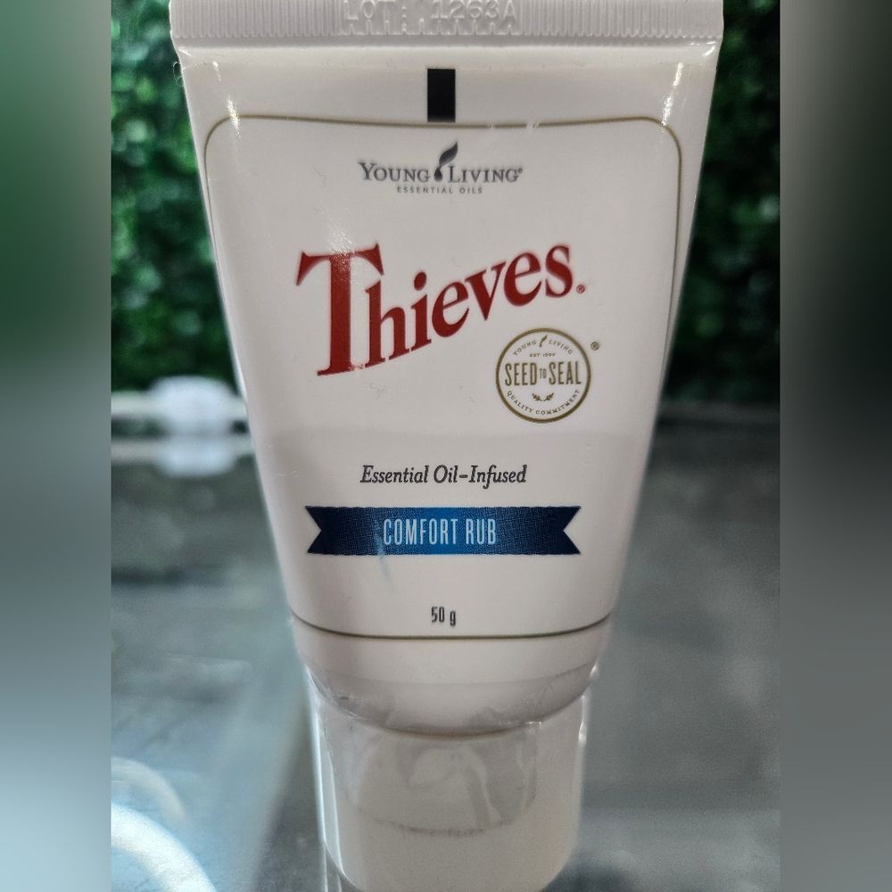 Young Living Thieves Chest Rub Each Old‎ Stock